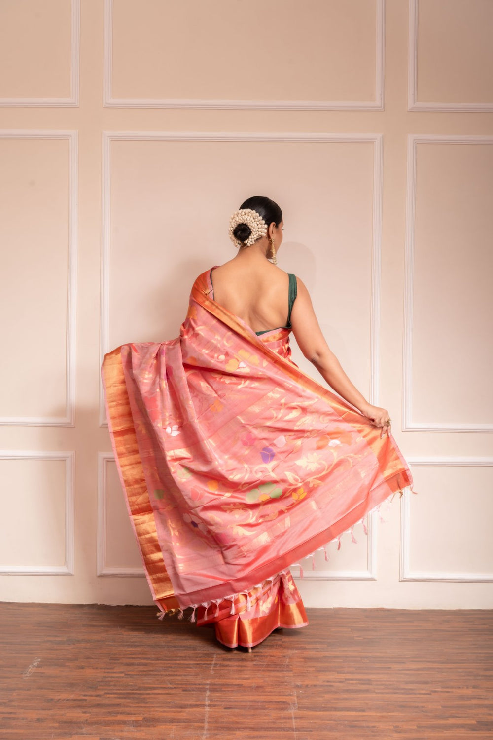 Amruta - Royal Handwoven Uppada Jamdani Silk