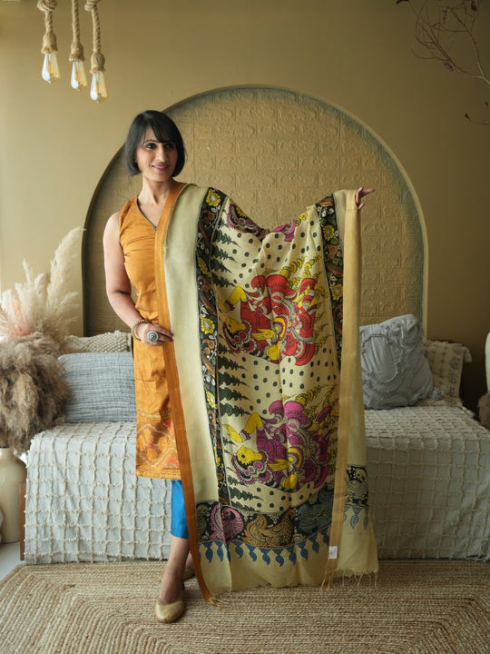Nritya - Handpainted Pen Kalamkari Dupata