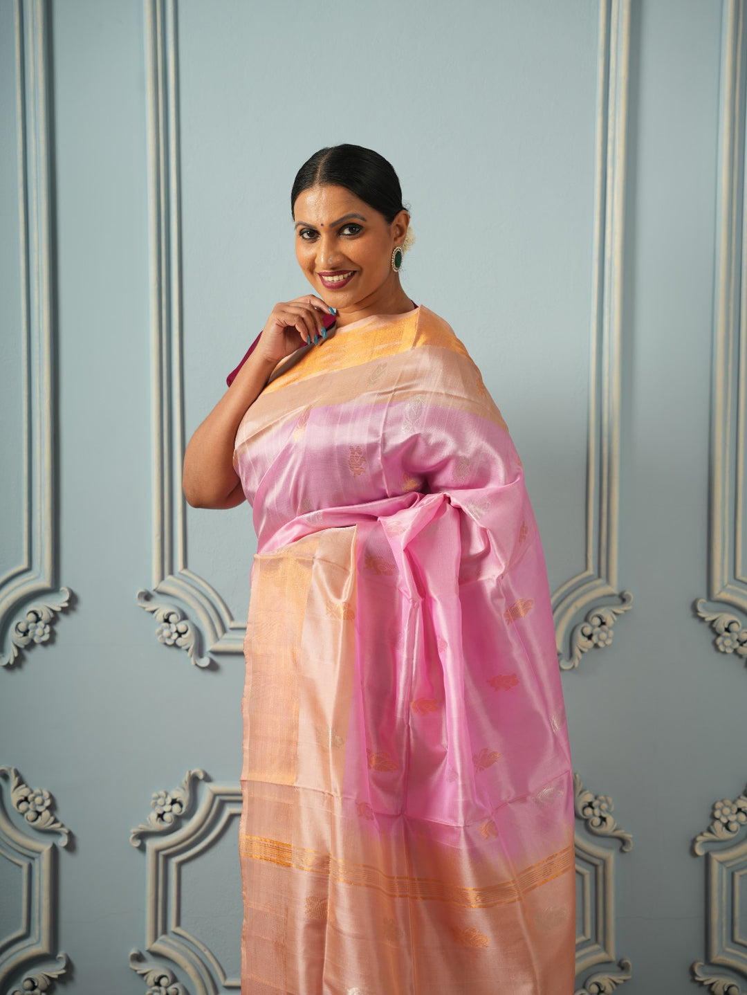 Roja - Handwoven Uppada Silk Saree