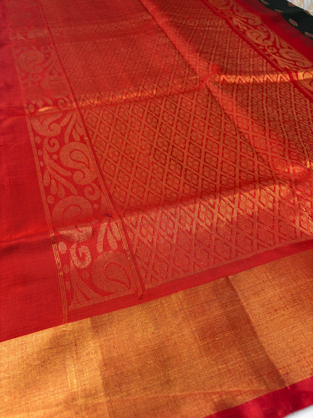 The Vintage Saree- Green and Red Uppada Silk Saree