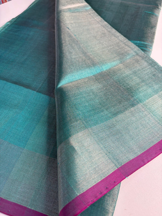 Green Zari Hues- Handwoven Uppada Tissue Saree