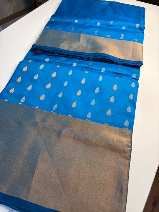 Nilambari - Handwoven Uppada Silk Saree