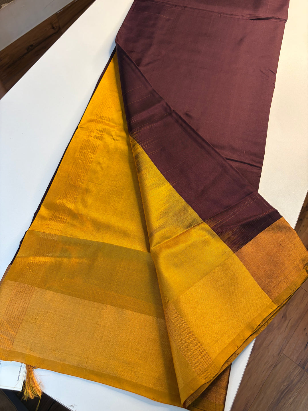 Brown Rang - Handwoven Uppada Silk Saree
