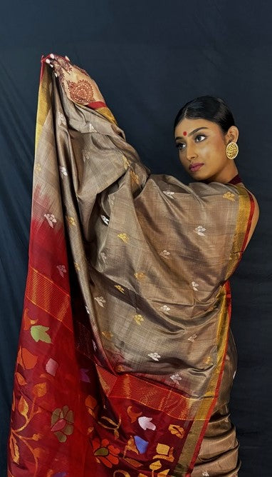 Myra - Handwoven Jamdani Silk Saree