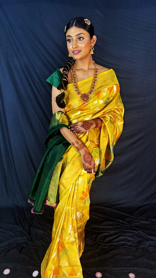 EkaParnika - PRE ORDER Yellow Handwoven Jamdani Silk Saree