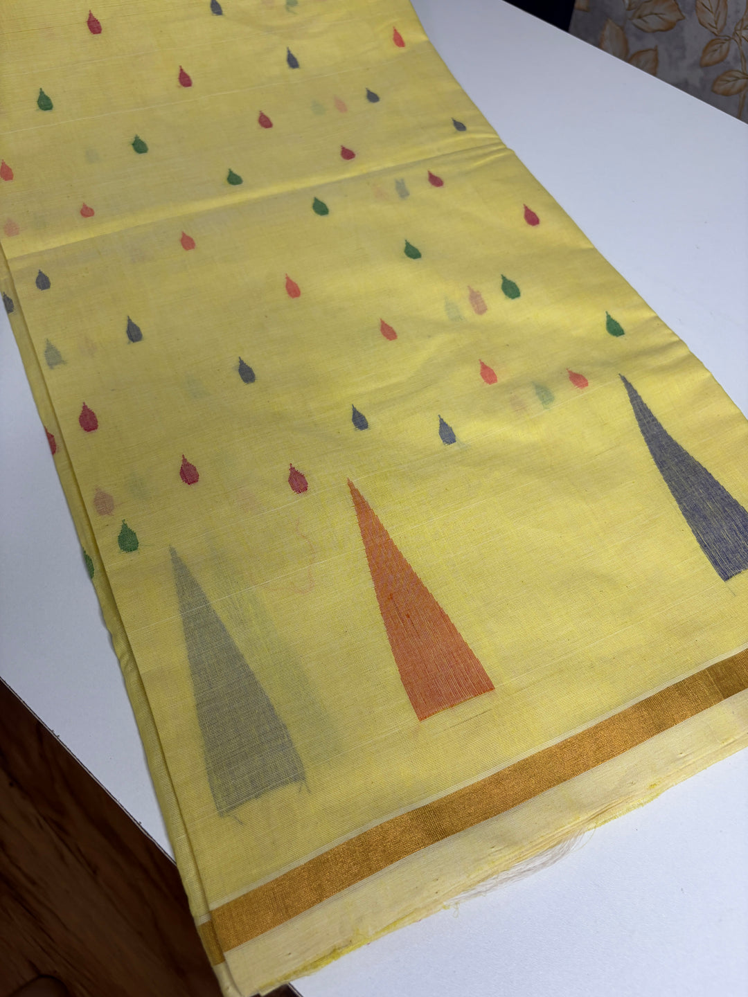 Back to Roots- Uppada Cotton Jamdani Handloom Saree