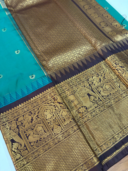 One Saree One Story - Teal Colour Gadwal SIlk Saree