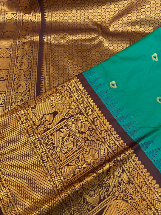 One Saree One Story - Teal Colour Gadwal SIlk Saree