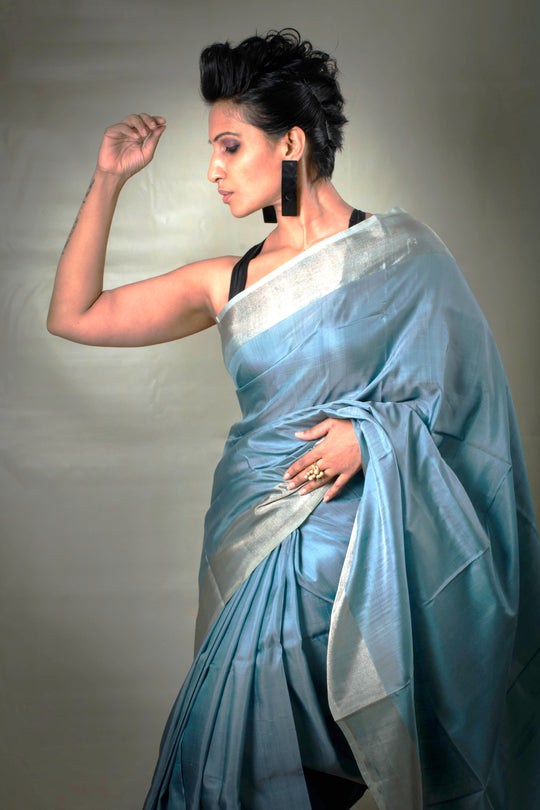 Ridhi - Handwoven Grey Uppada Silk Saree