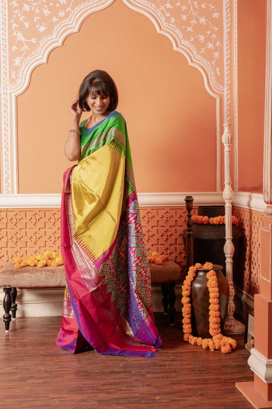Tavasya - Handwoven Pochampally Silk Saree