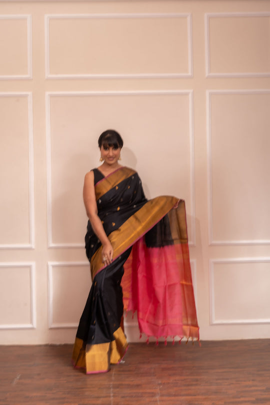Sunanda - Handwoven Uppada Silk Saree