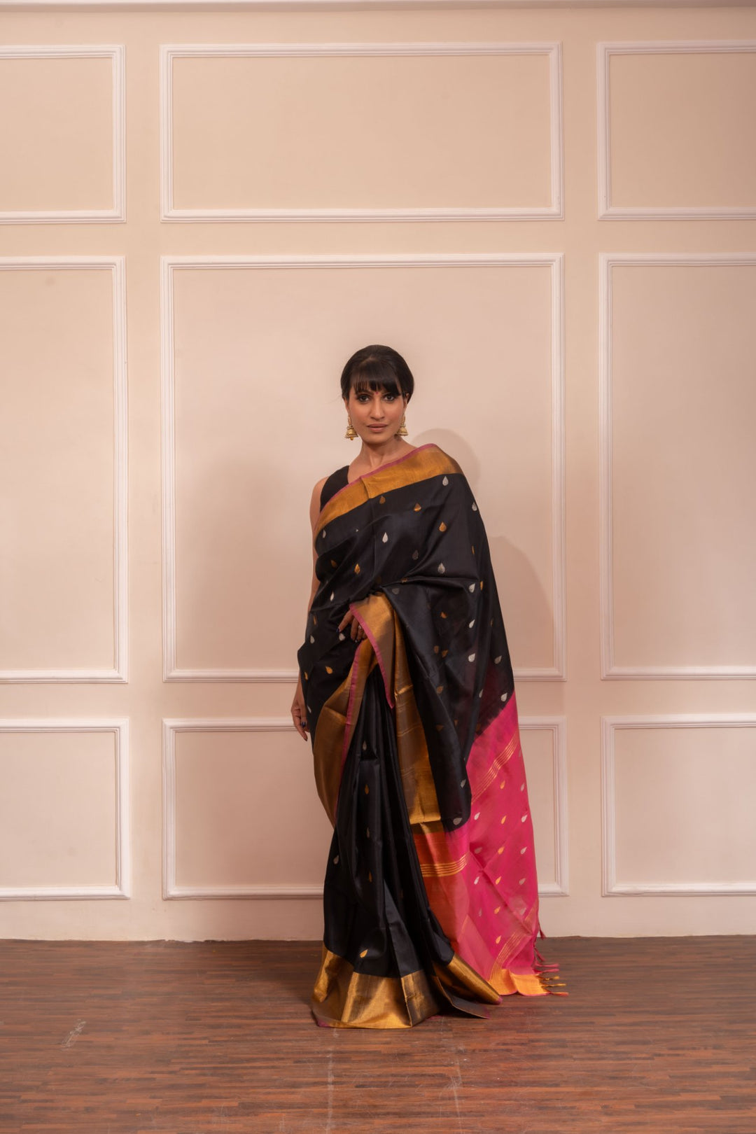 Sunanda - Handwoven Uppada Silk Saree