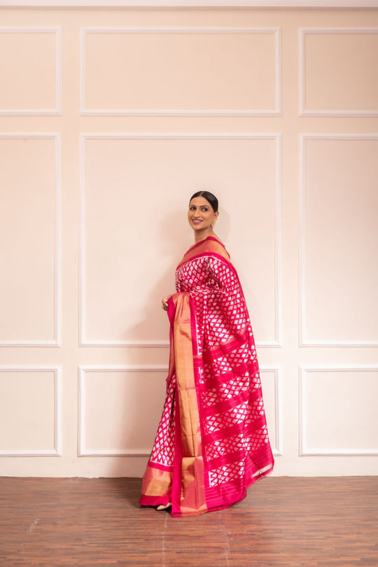 Playfully Pink - Handwoven Pochampally Silk Saree
