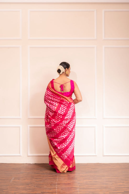 Playfully Pink - Handwoven Pochampally Silk Saree
