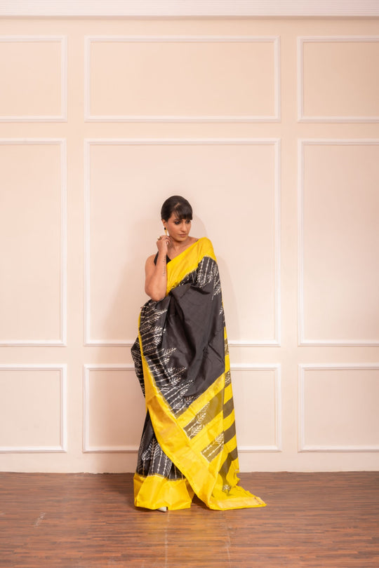 Black Royale - Handwoven Silk Saree