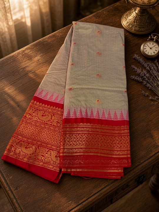 One Saree One Story - Grey & Red Gadwal Saree