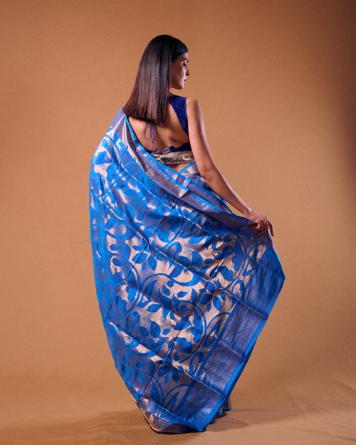 Eka - PREORDER Blue Handwoven Jamdani Silk Saree
