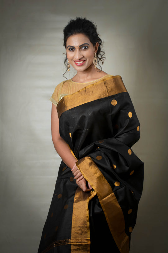 Dhriti - Preorder Black Gold Handwoven Silk Saree
