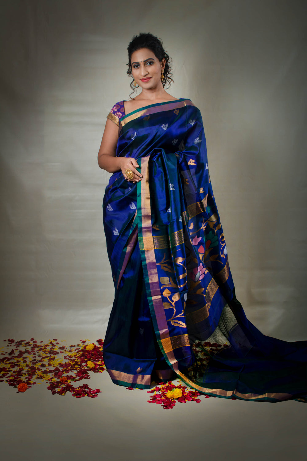 Prerita - Handwoven Uppada Jamdani Silk Saree