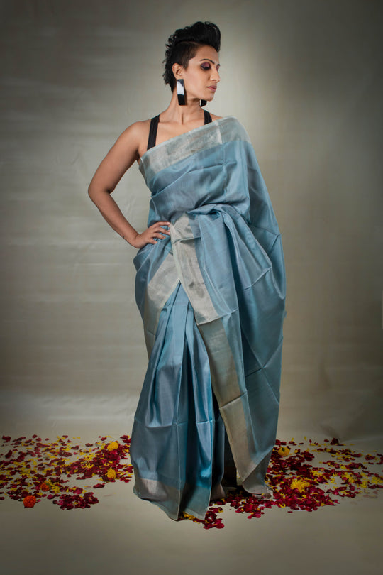 Ridhi - Handwoven Grey Silk Saree